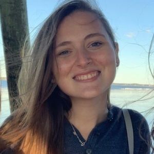 Meet your Posher, Crista